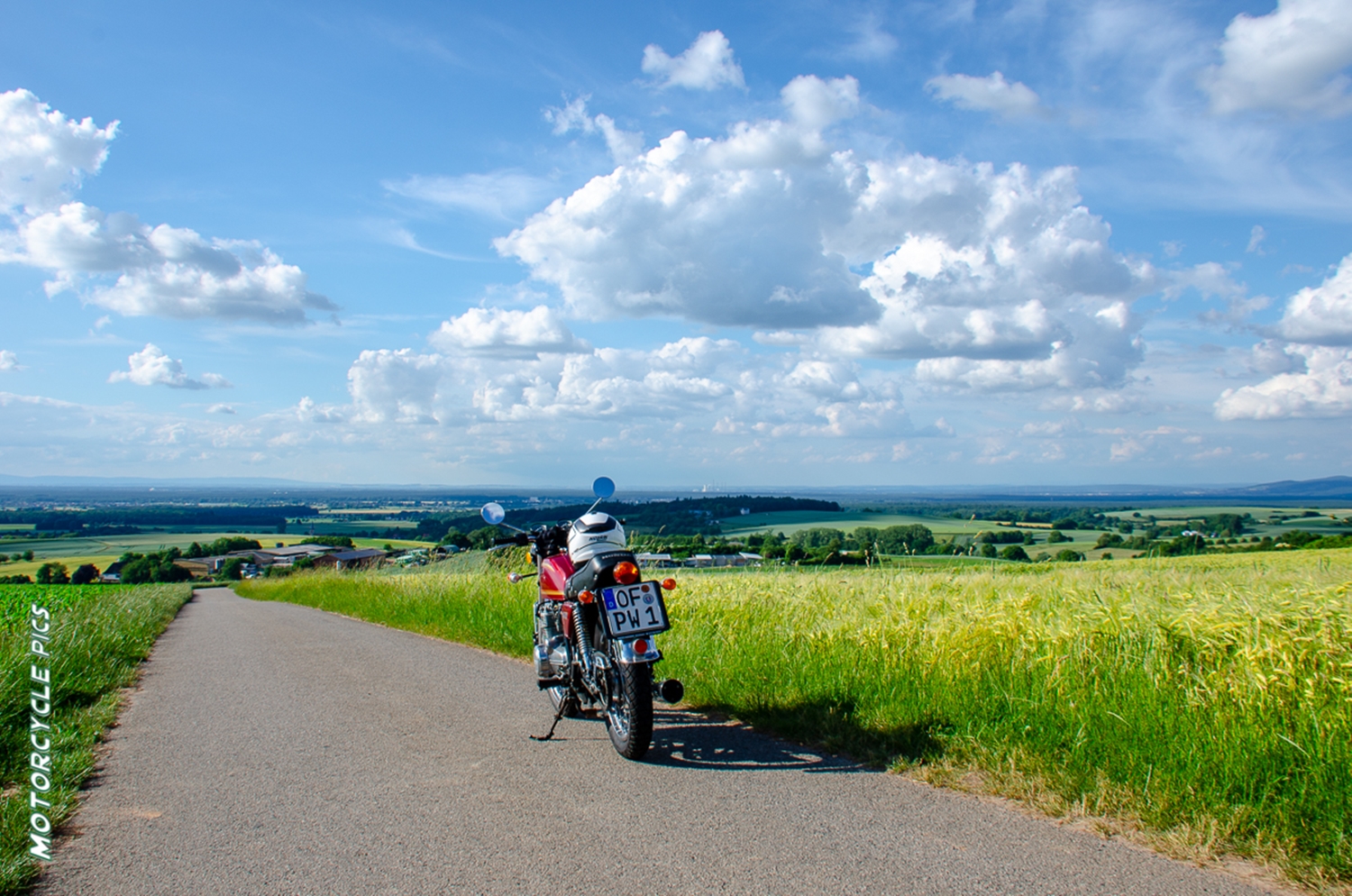 bike-pics-cb400-spessart-3-2018